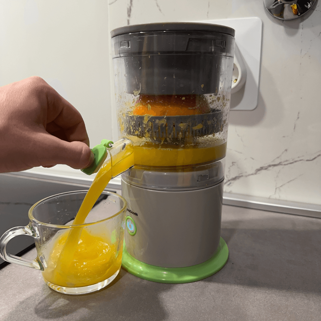 The best portable cold press juicer 40W 250mL