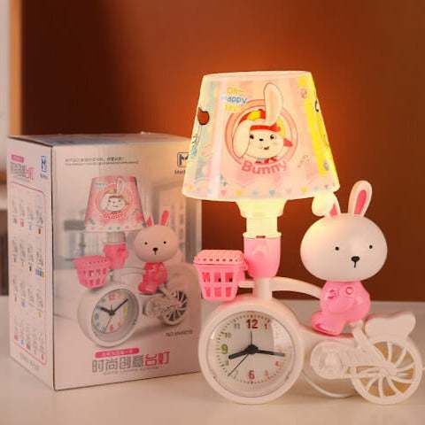 Children&#39;s lamp with clock